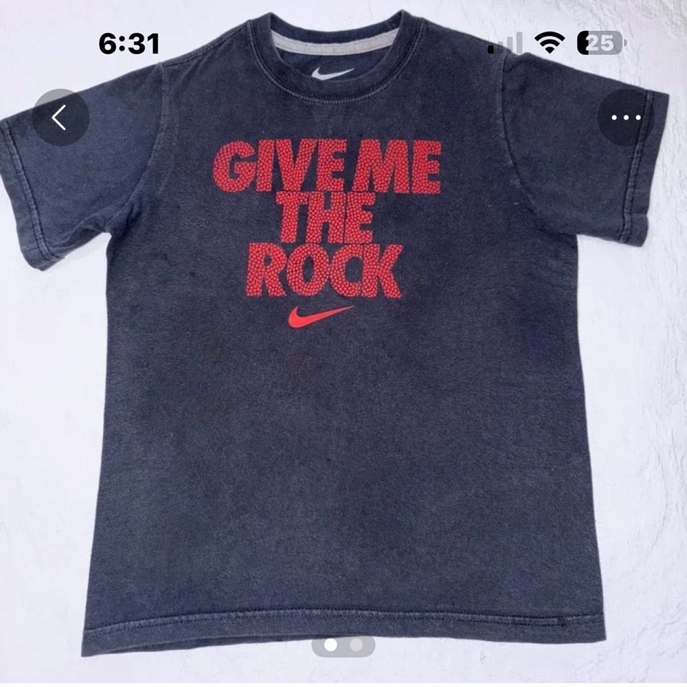 Nike Kids Charcoal Tee with Red Graphic